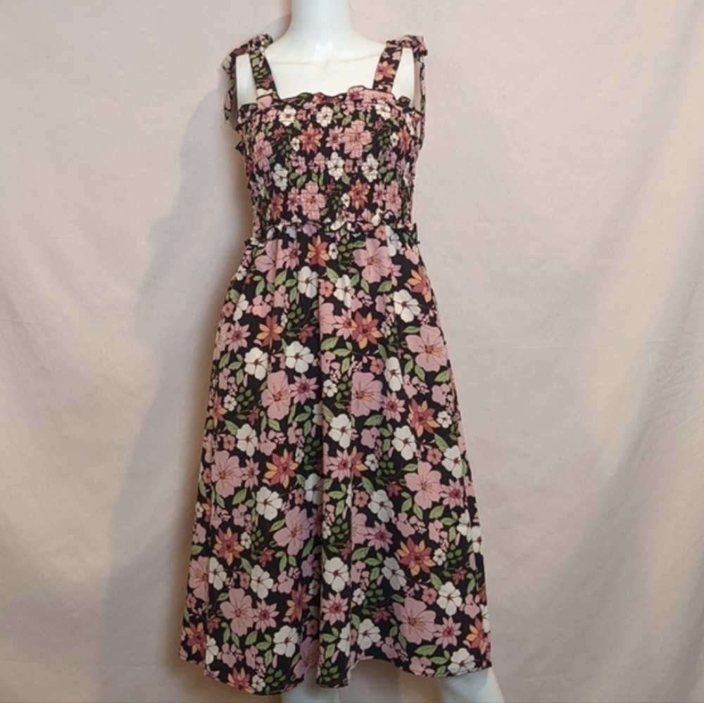 Lily Rose Black and Pink Floral Smocked Bodice Midi Dress size Small